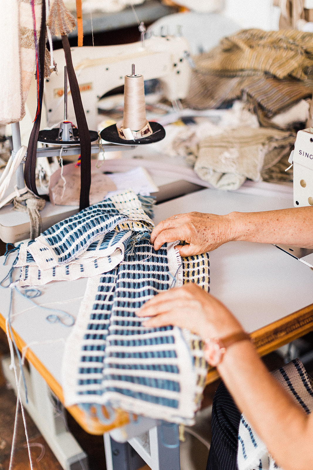 Zuahaza woven textiles in Colombia | photo by ali campbell photography