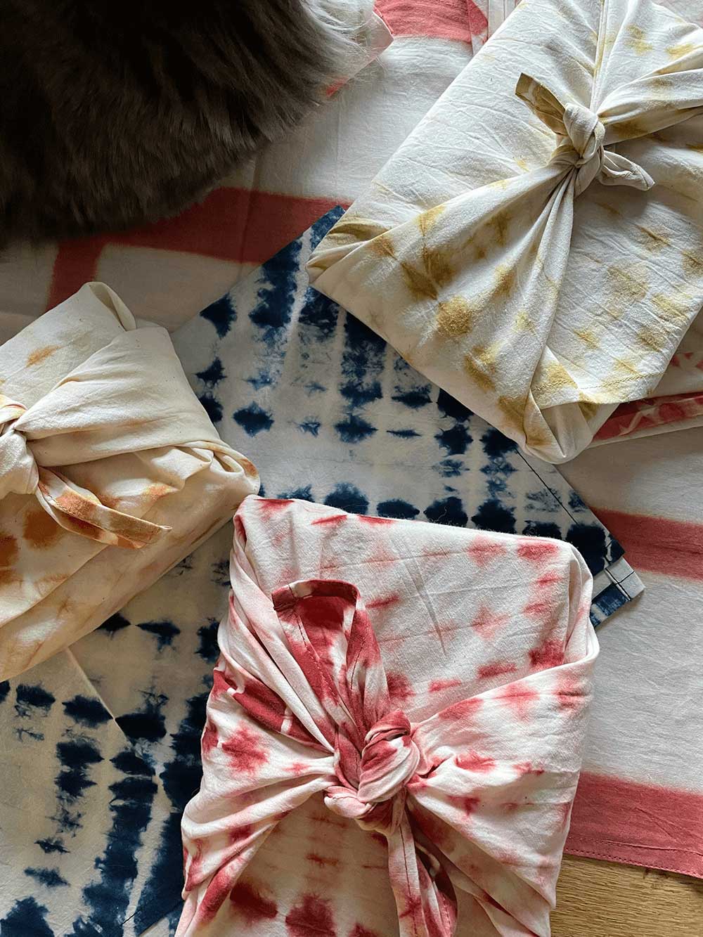 DIY Furoshiki Fabric Gift Wrap with Shibori via eco club