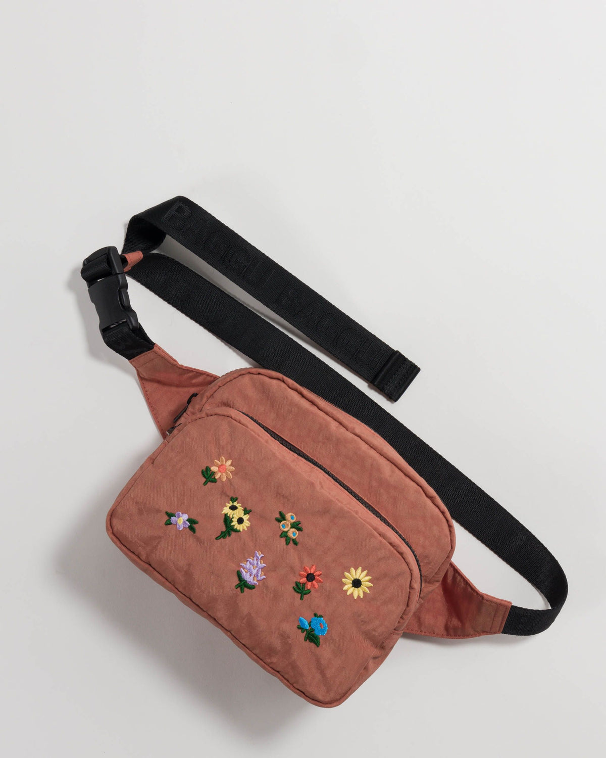 recycled fanny pack from baggu