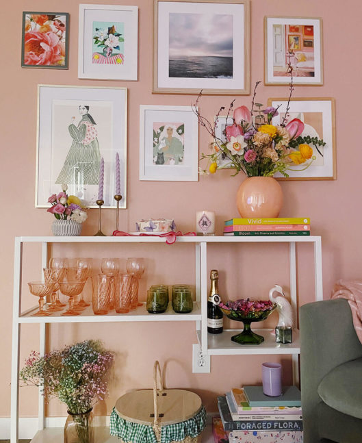 Painting a Pink Accent Wall with Clare Paint / Art gallery wall